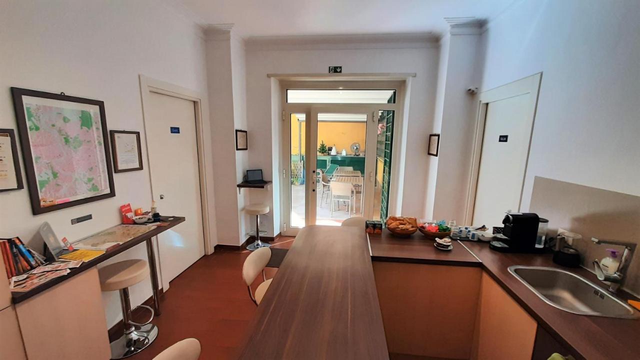 B&B Five โรม ภายนอก รูปภาพ