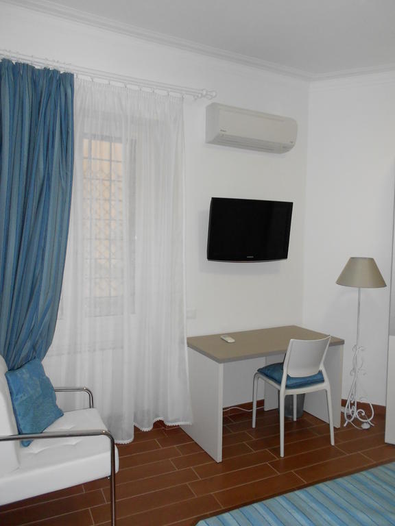 B&B Five โรม ภายนอก รูปภาพ