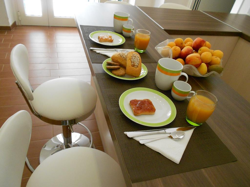 B&B Five โรม ภายนอก รูปภาพ