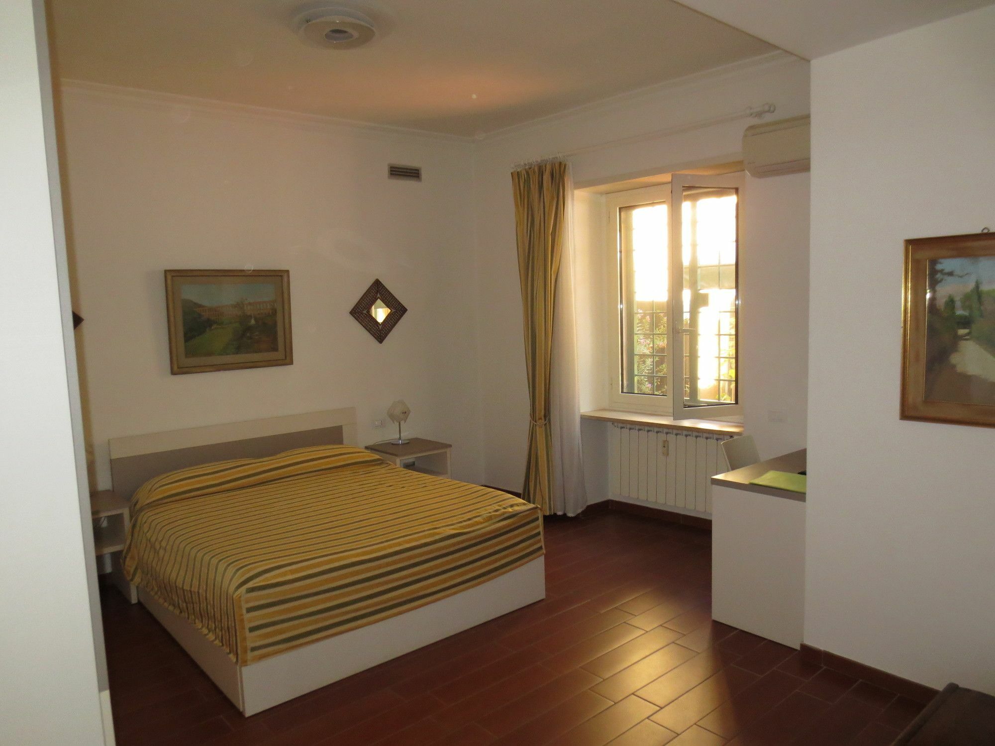 B&B Five โรม ภายนอก รูปภาพ
